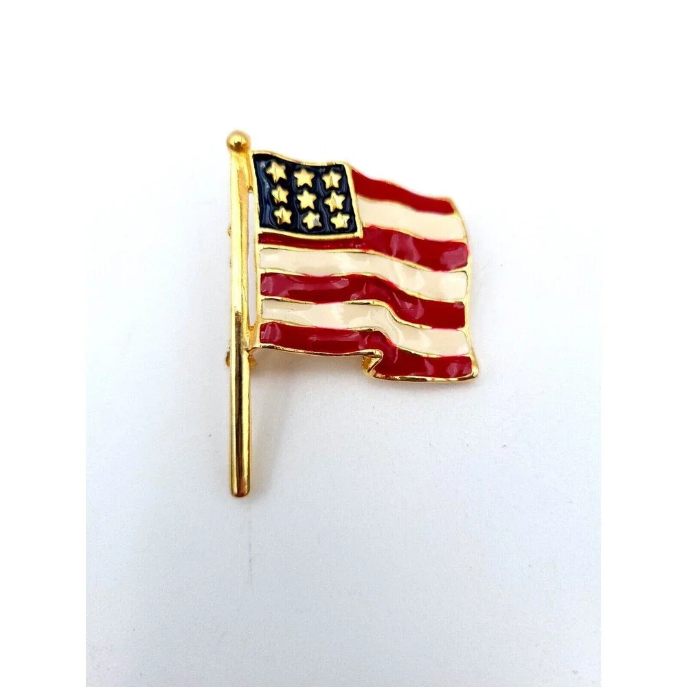 Vintage American Flag USA Brooches‎ Pins Lot of 6 Patriotic Triangle Rhinestones